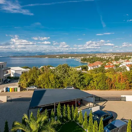 Malipe Penthouse With Sea View *