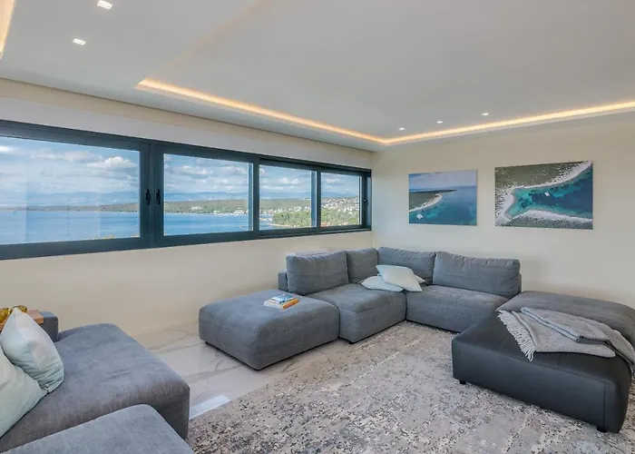 Malipe Penthouse With Sea View *