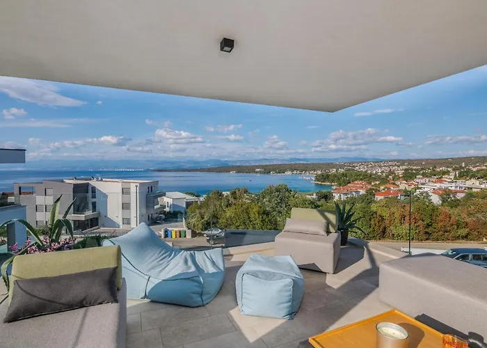 Malipe Penthouse With Sea View