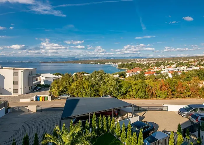 Malipe Penthouse With Sea View *