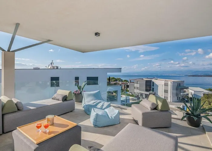 Malipe Penthouse With Sea View Malinska
