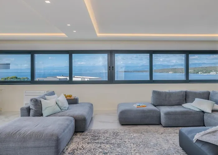Malipe Penthouse With Sea View