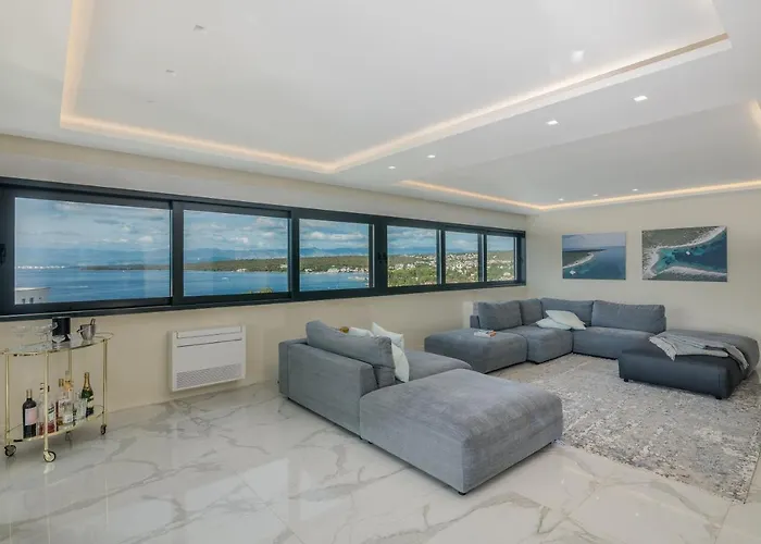 Malipe Penthouse With Sea View * Malinska