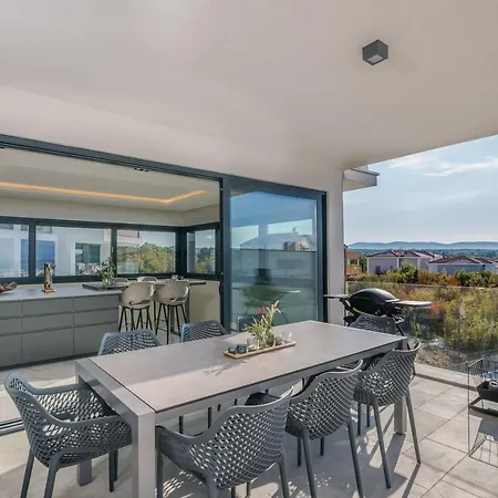 Apartman Malipe Penthouse With Sea View Malinska