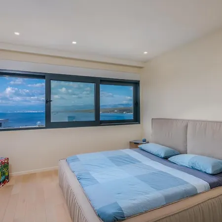 Malipe Penthouse With Sea View Apartman *