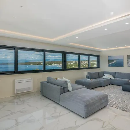 Malipe Penthouse With Sea View * Malinska